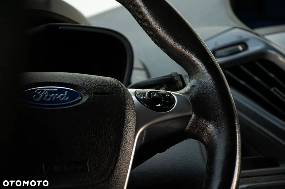 Ford Tourneo Custom 310 L1H1 VA Autm Titanium Business Edition - 6