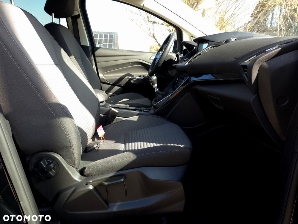 Ford C-MAX 1.5 TDCi Titanium - 15