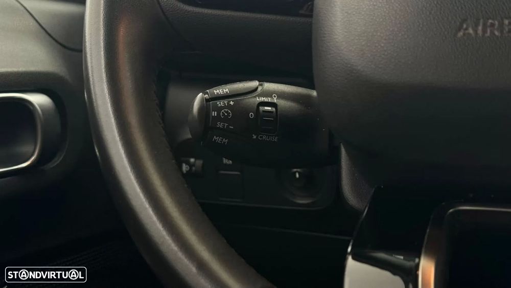 Citroën C3 1.2 PureTech Shine - 20