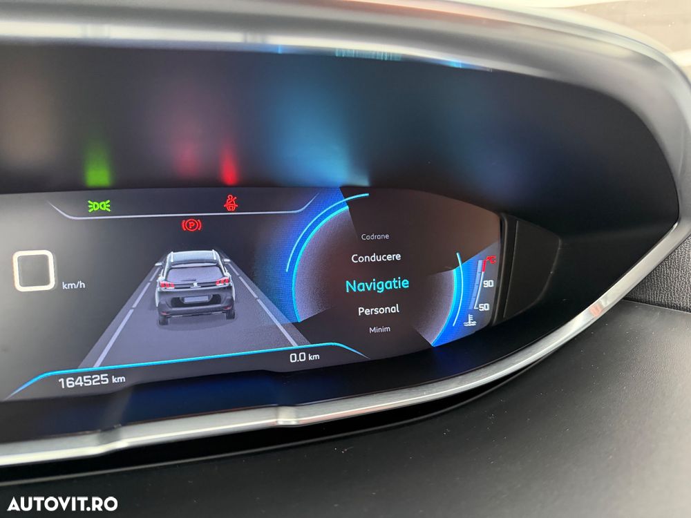 Peugeot 5008 1.5 BlueHDI s&s GT-Line - 23