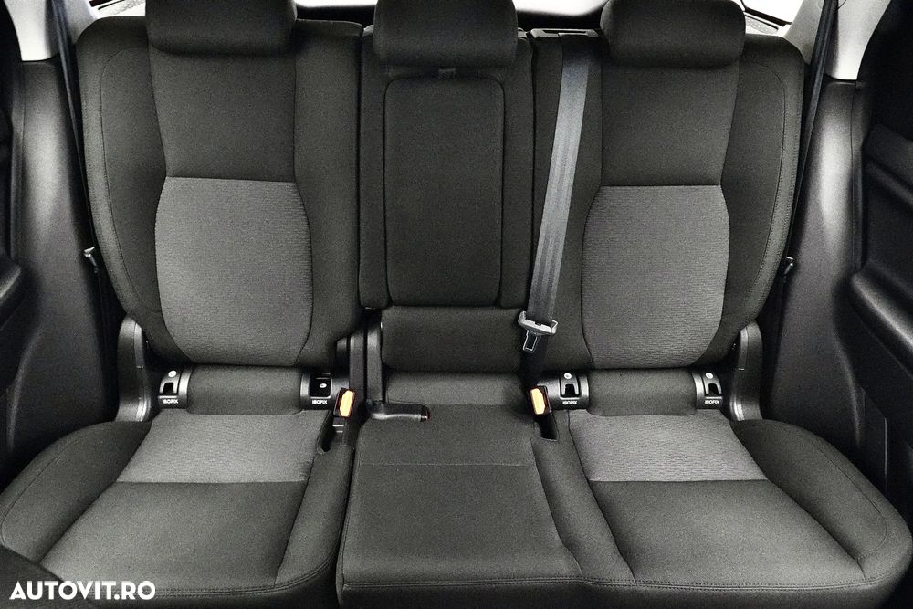 Land Rover Discovery Sport 2.0 l TD4 PURE Aut. - 17