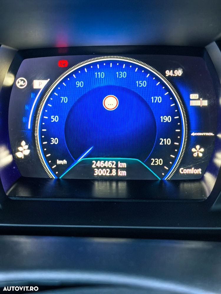 Renault Talisman BLUE dCi 160 EDC LIMITED - 17