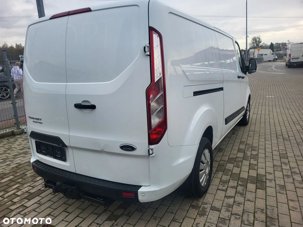 Ford Transit Custom - 8