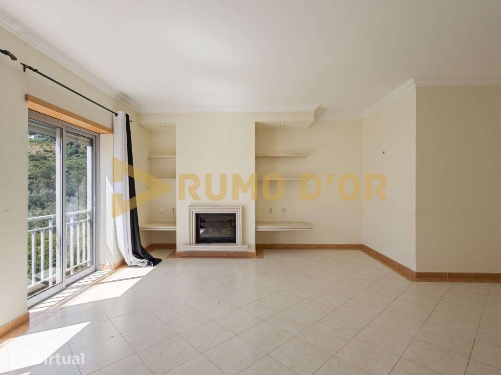 Apartamento T2 com Garagem para 2 Carros em Barnabé - Alenquer - Grande imagem: 3/25