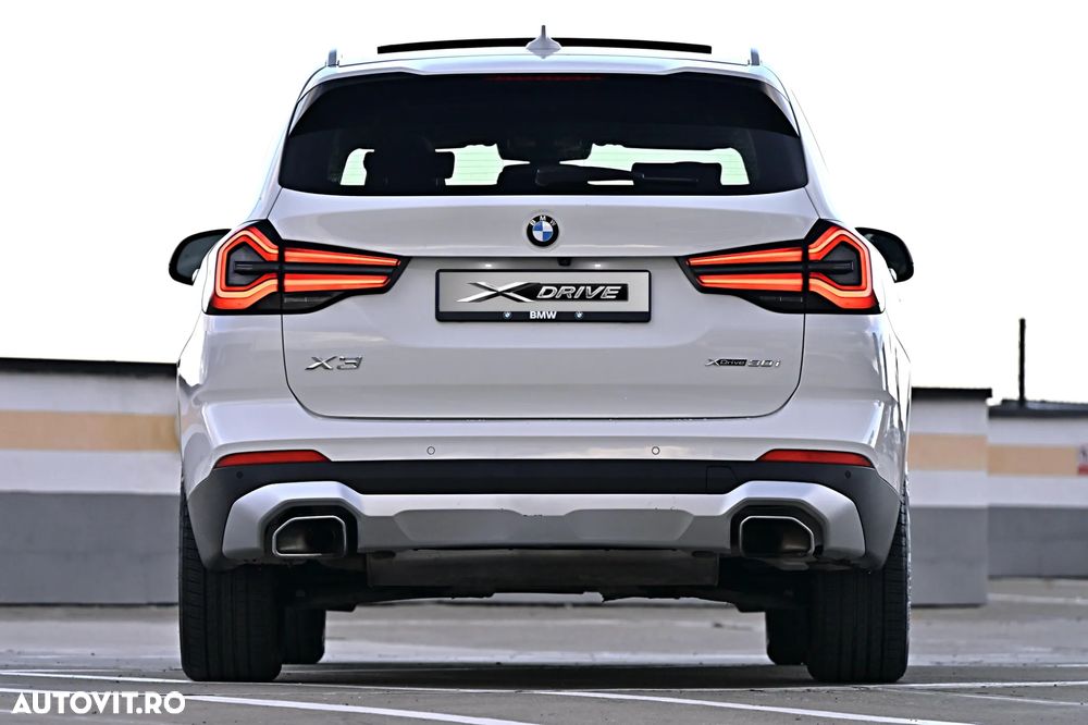 BMW X3 xDrive30i AT - 8