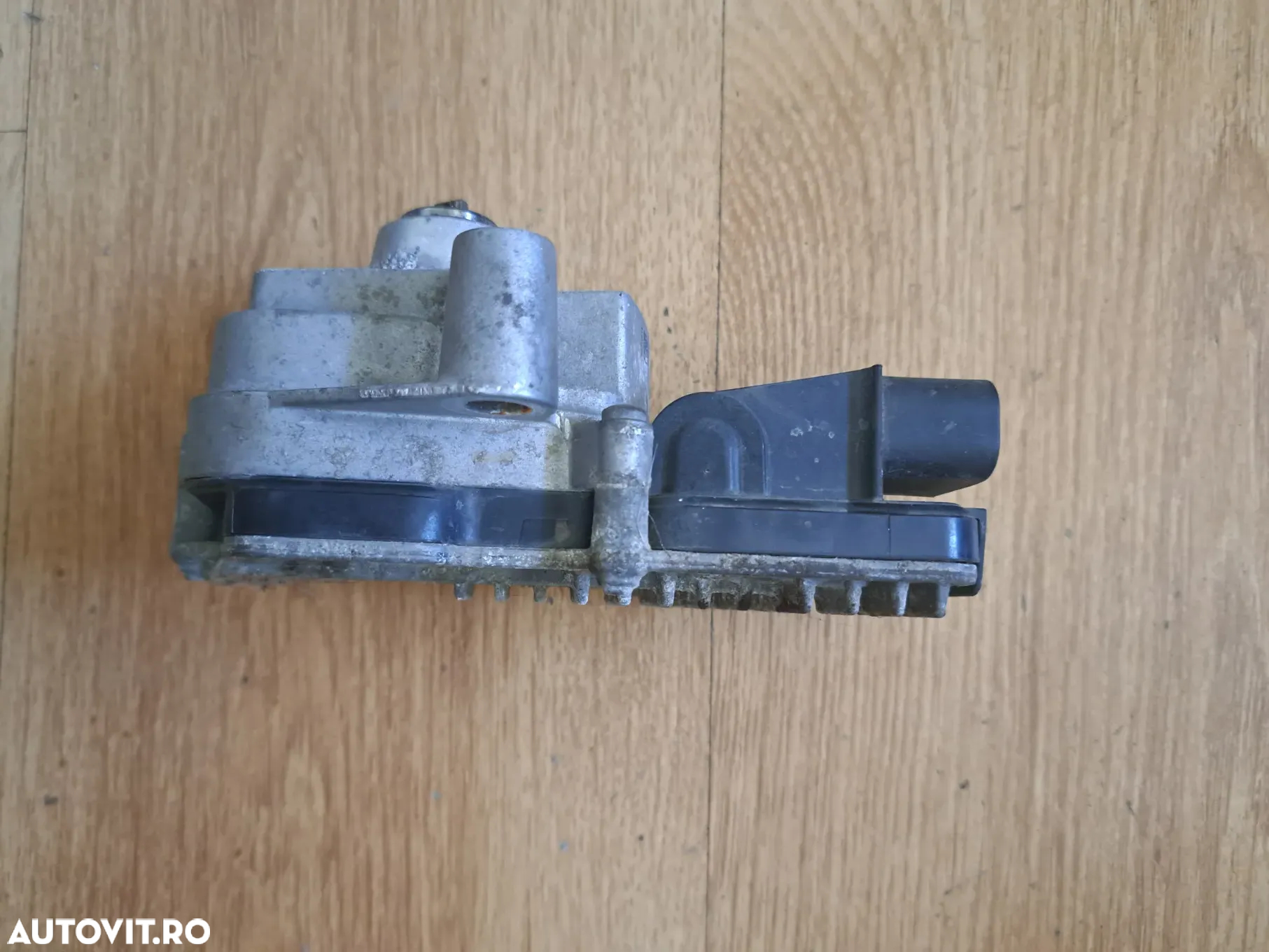 Motoras actuator cutie de transfer original BMW F20+LCI F21+LCI F22+LCI F23+LCI F30+LCI F32+LCI F07+LCI F06+LCI F01+LCI F25 F26 F15 M F85 F16 M F86 - 4