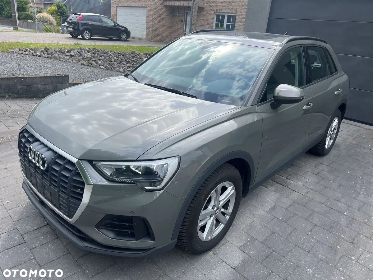 Audi Q3 2.0 TDI Sport - 1