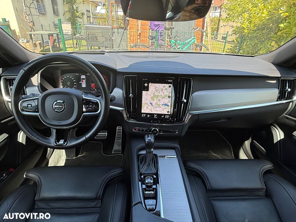Volvo S90 D5 AWD Geartronic R Design - 23