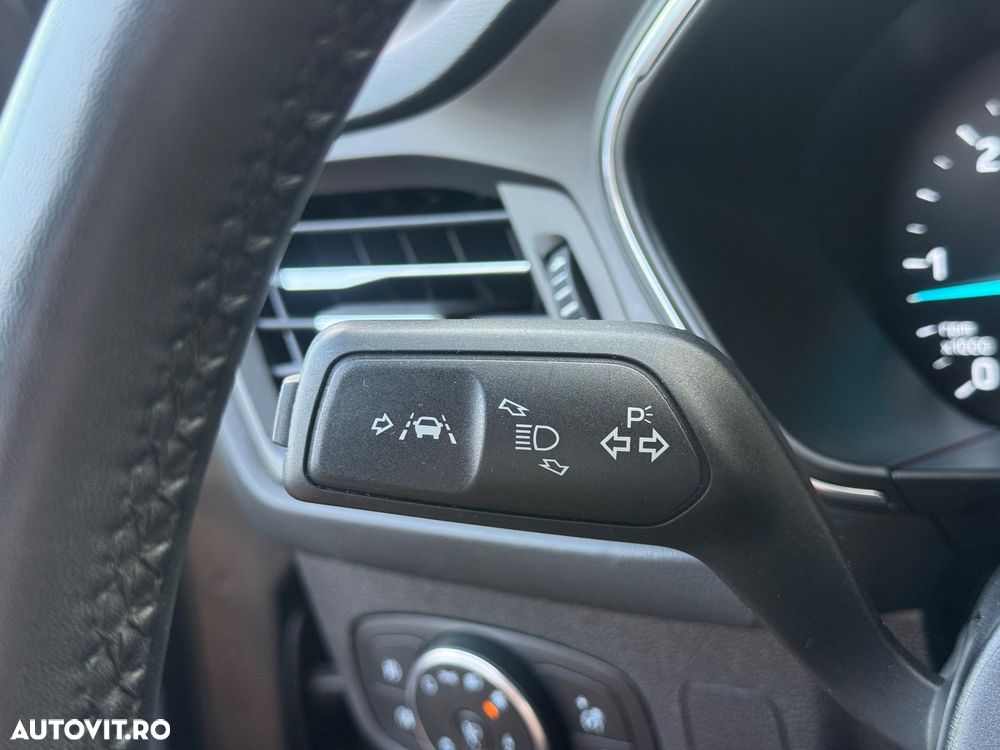 Ford Focus 1.5 EcoBlue Start-Stopp-System Aut. ACTIVE X - 32