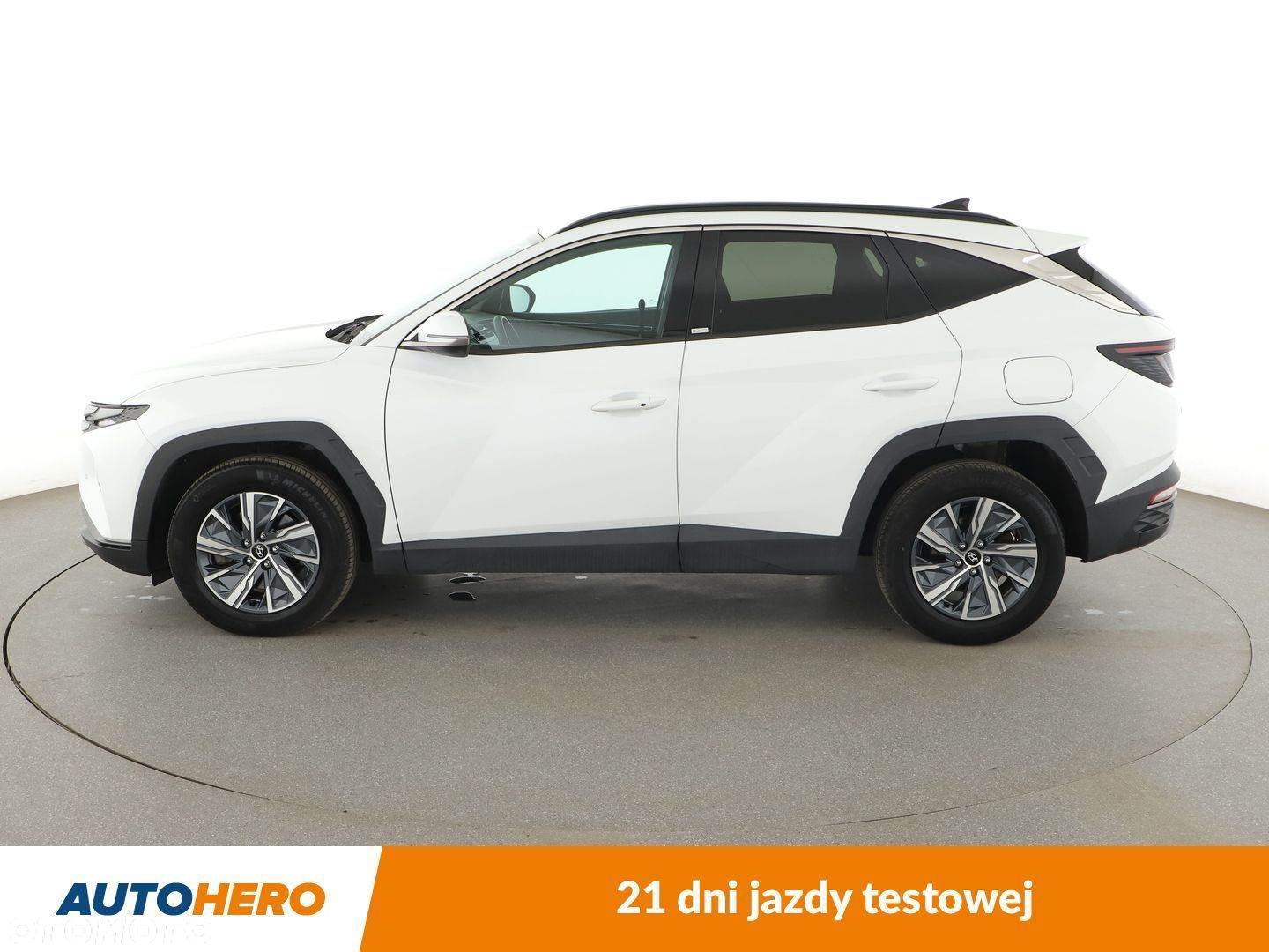 Hyundai Tucson 1.6 T-GDi HEV Smart 4WD - 2
