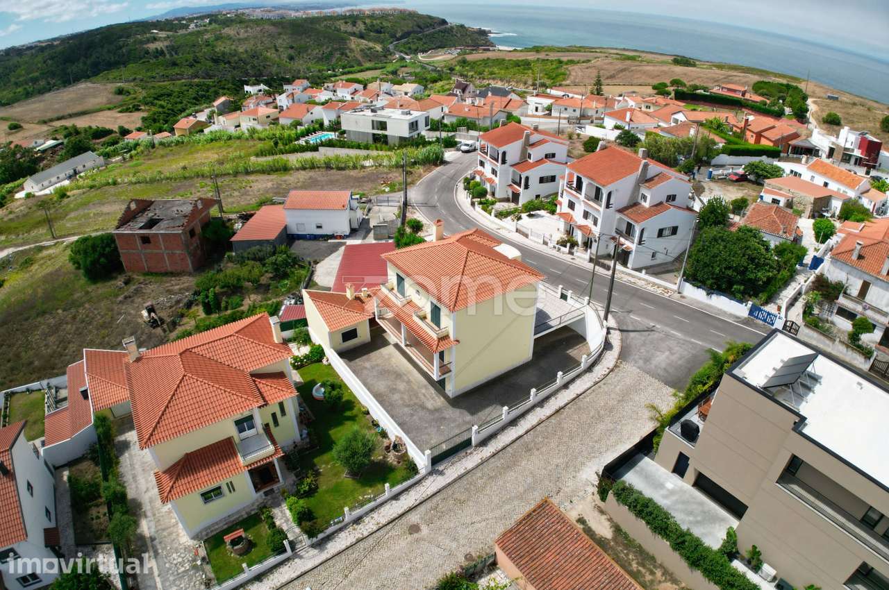 Moradia T4 com 4 frentes em Ericeira / Santo Isidoro - Grande imagem: 2/48