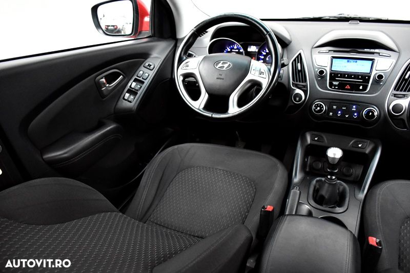 Hyundai ix35 1.7 CRDI 2WD Comfort - 12