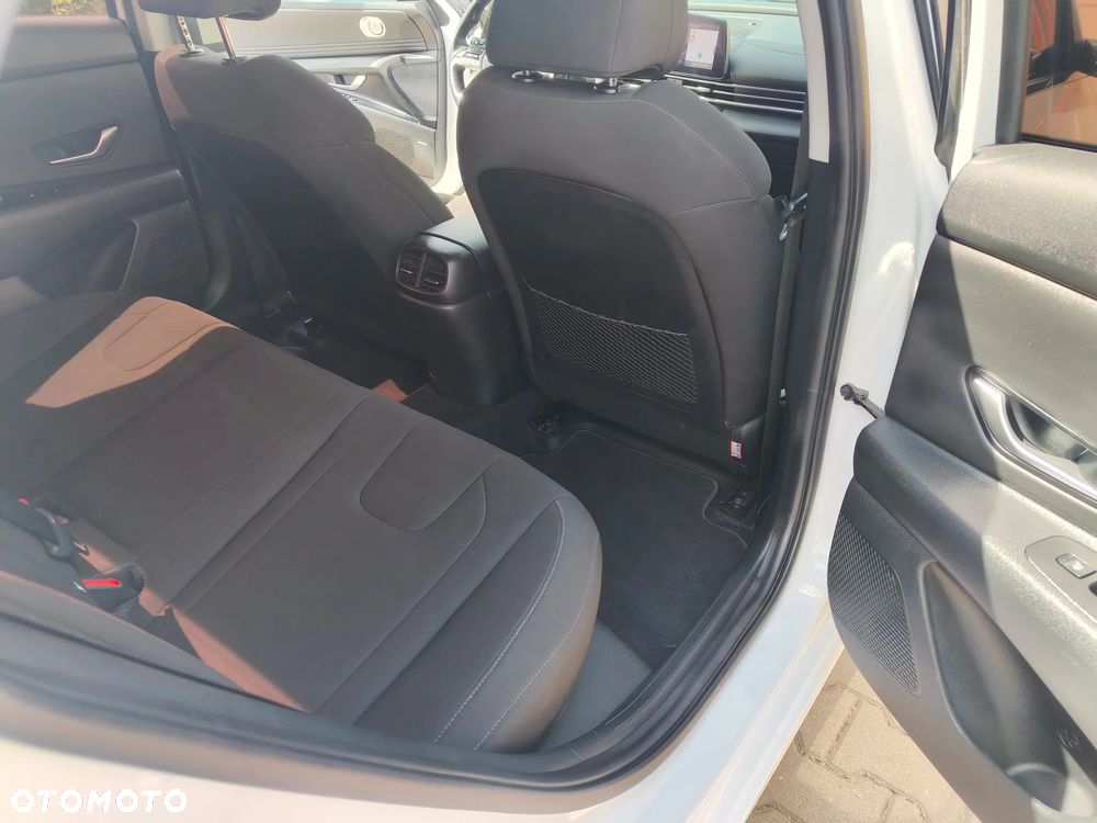 Hyundai Elantra 1.6 Executive - 20