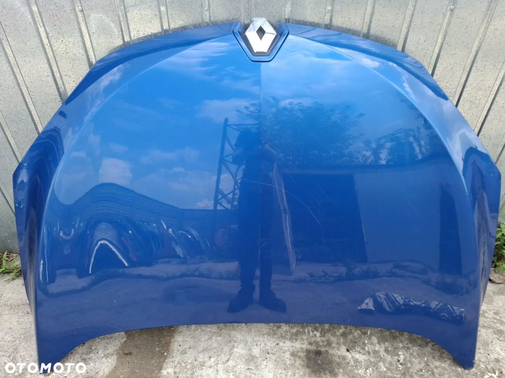 Renault Megane III maska - 1