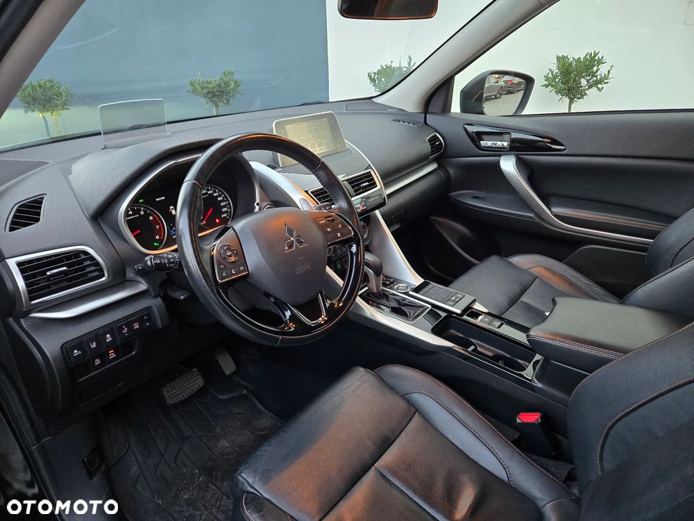 Mitsubishi Eclipse Cross 1.5 T GPF Intense Pro CVT 4WD - 30