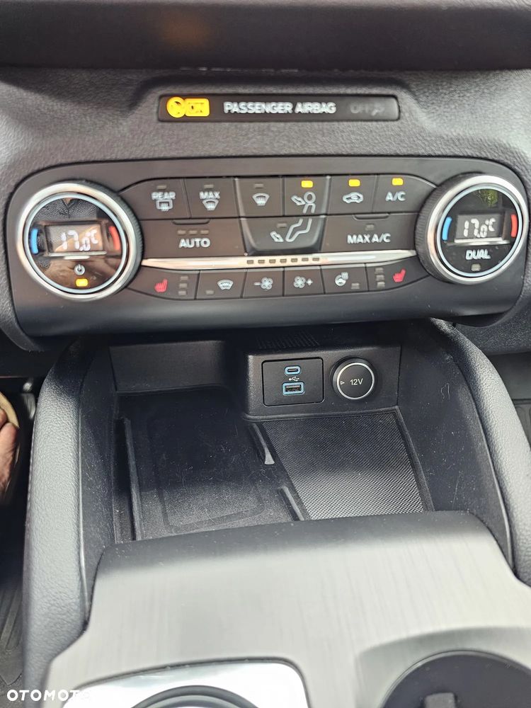 Ford Kuga 2.0 EcoBlue AWD Titanium X - 20