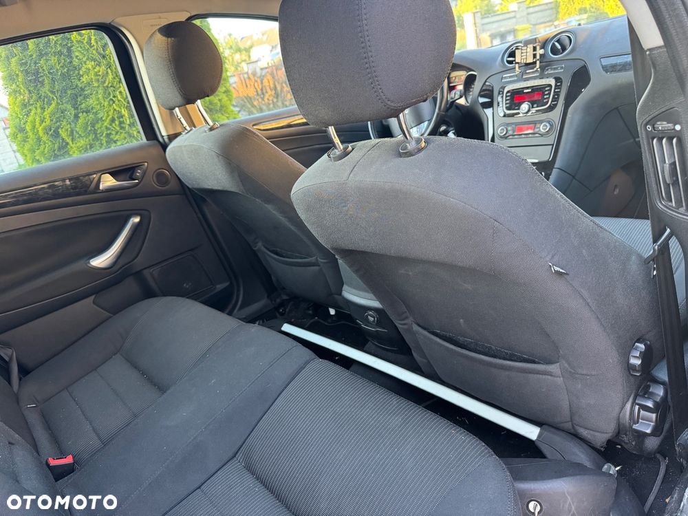 Ford Mondeo 1.8 TDCi Titanium - 12