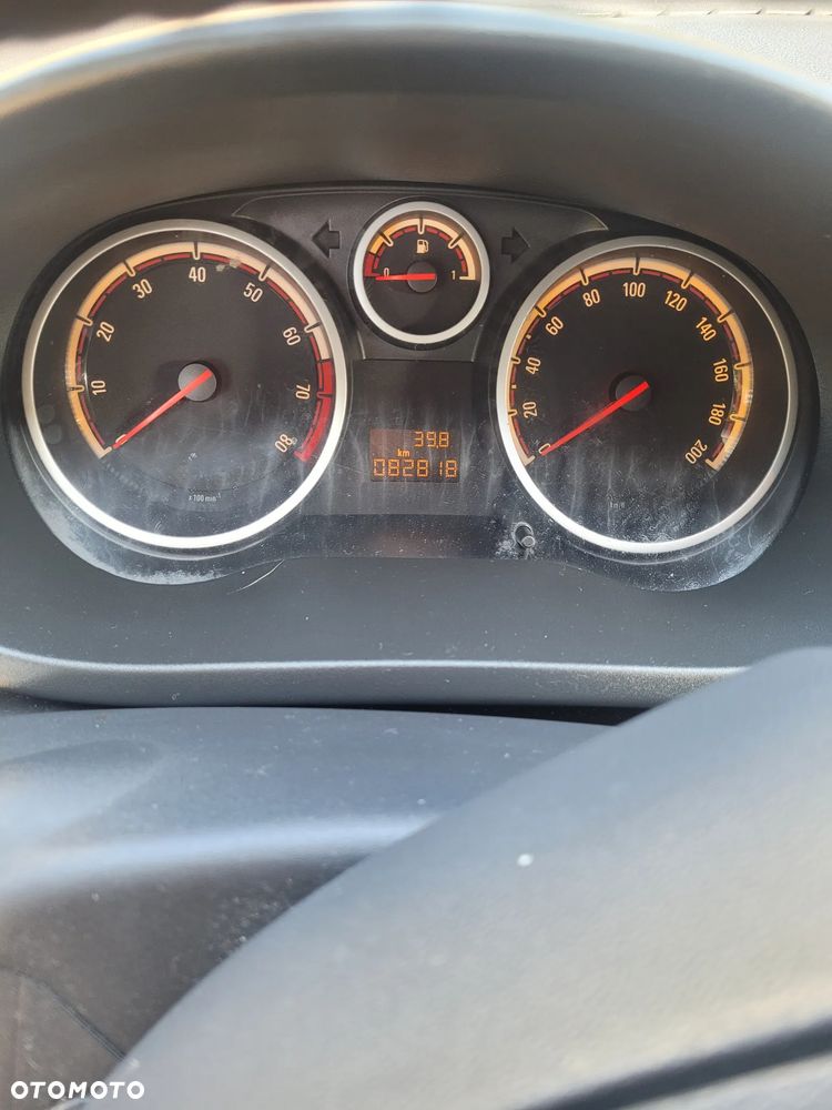 Opel Corsa - 6