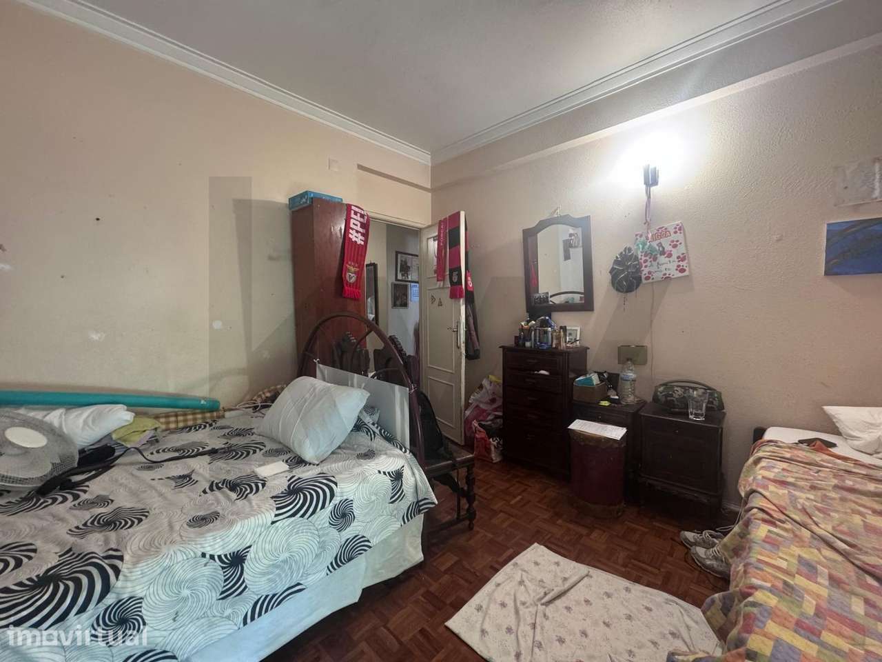 Duplex convertido em dois apartamentos T2 - Grande imagem: 5/18