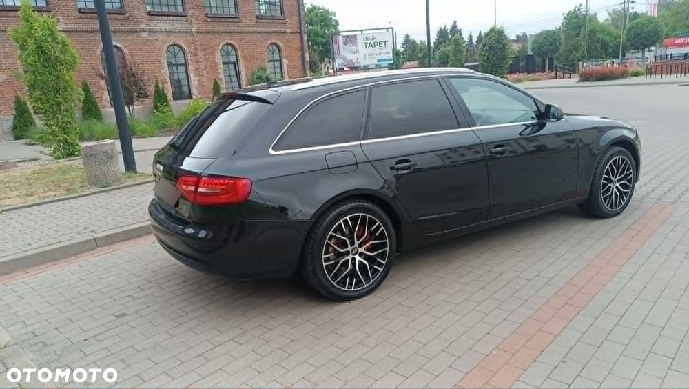 Audi A4 Avant 2.0 TDI Quattro S tronic - 4