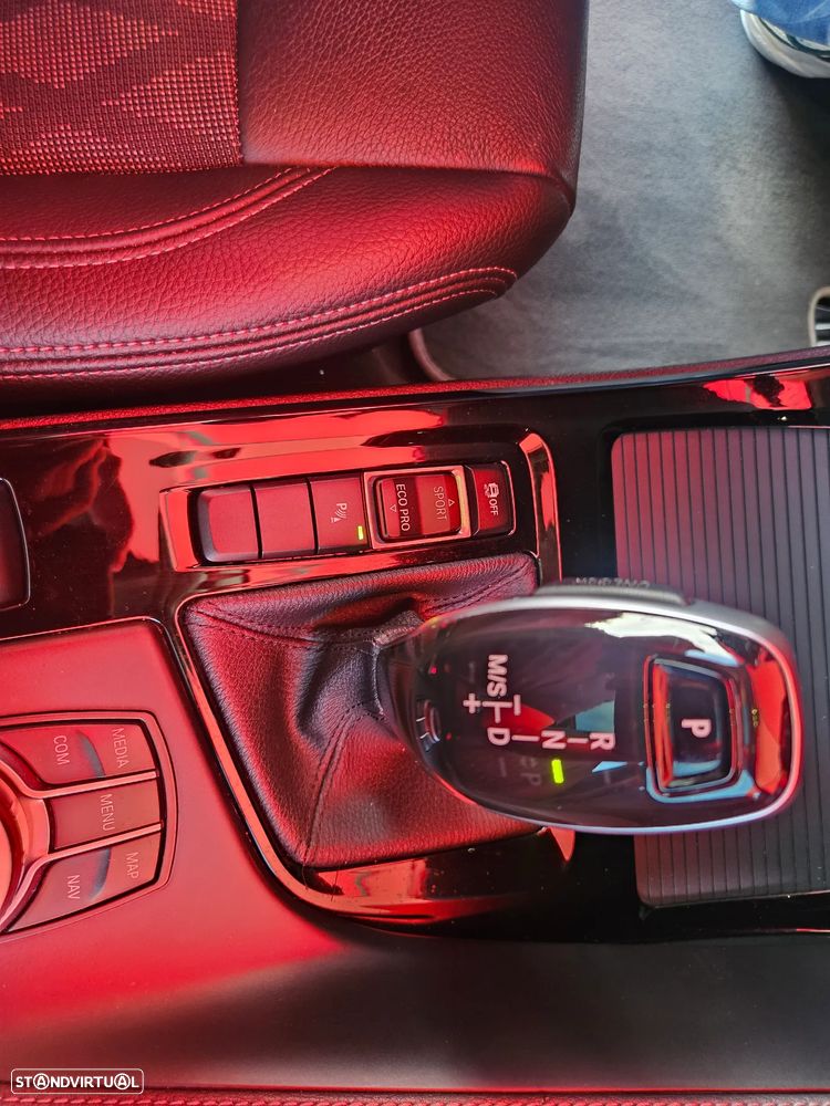BMW X1 16 d sDrive xLine - 39