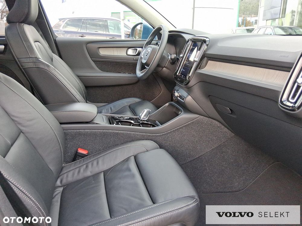 Volvo XC 40 - 11