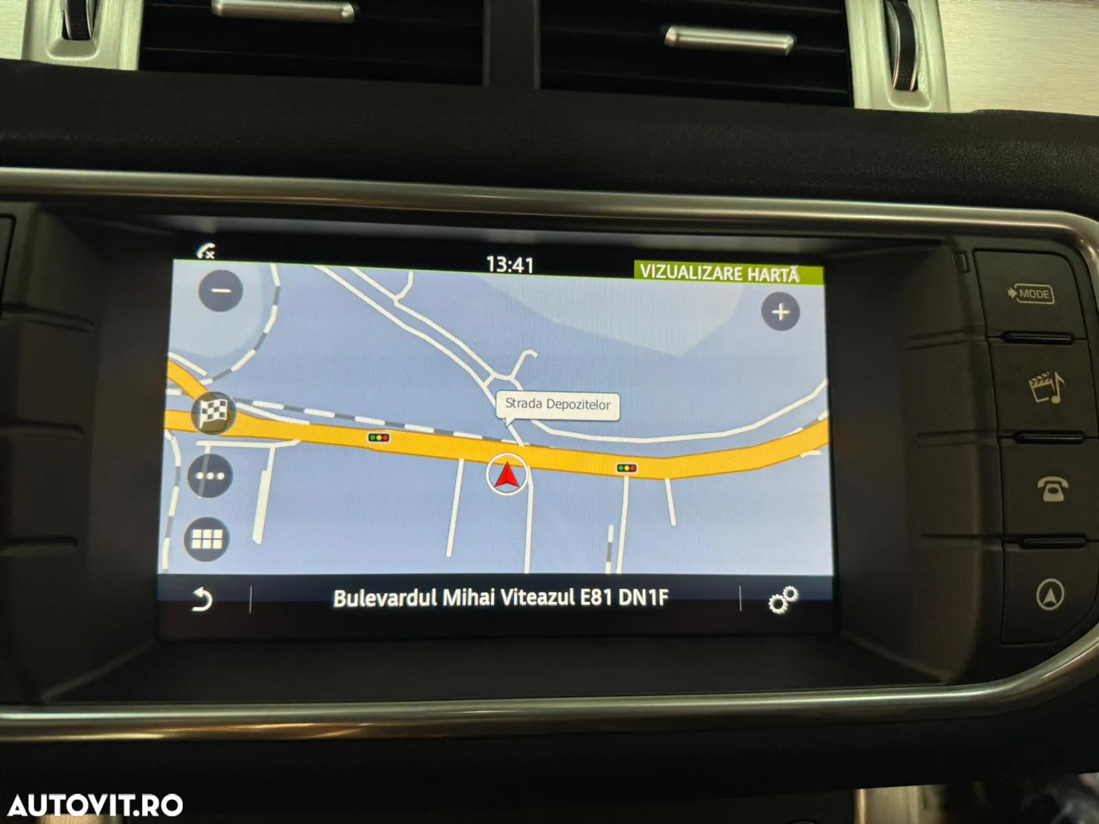 Land Rover Range Rover Evoque 2.0 D150 SE - 27