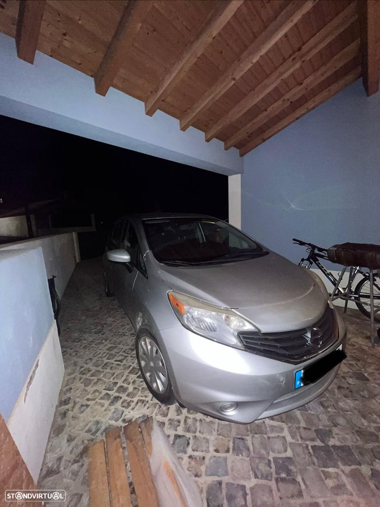 Nissan Versa - 3