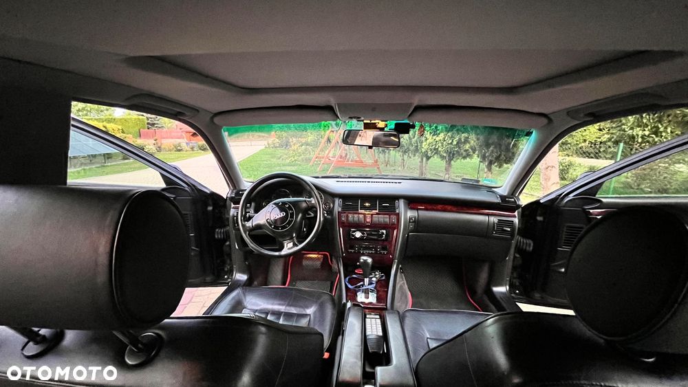 Audi A8 - 17