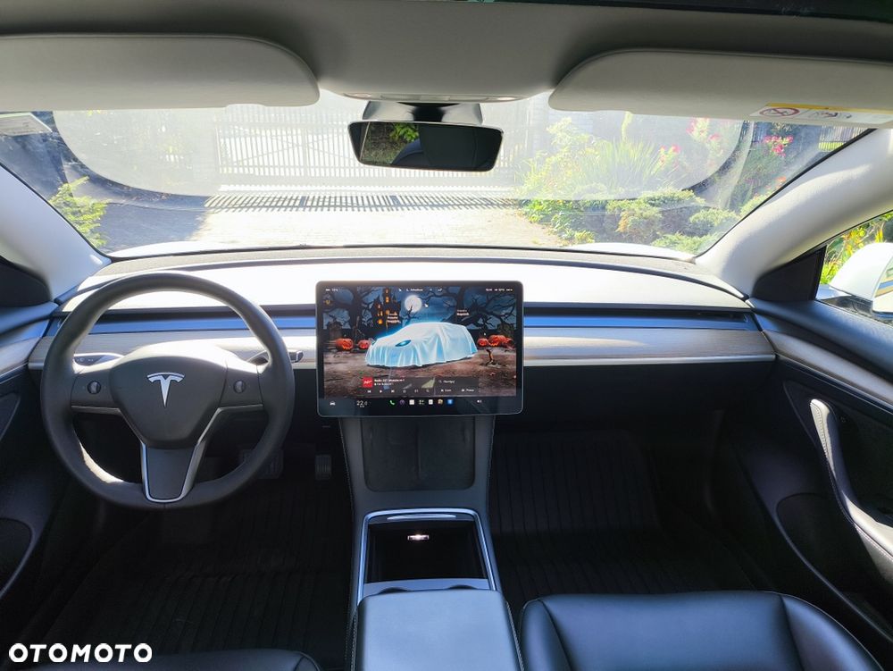 Tesla Model 3 RWD - 6