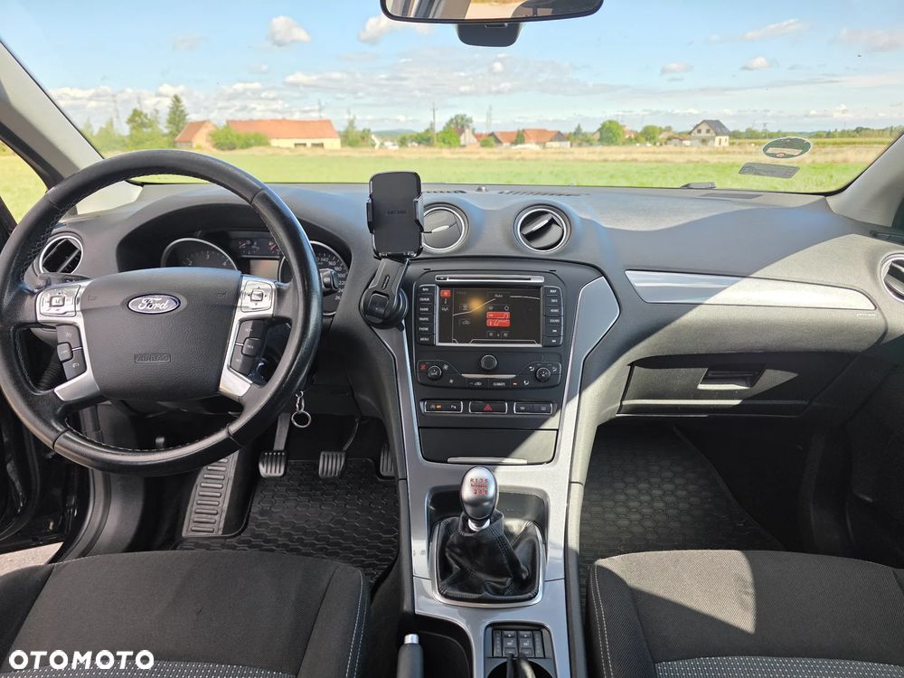 Ford Mondeo 1.6 TDCi Ambiente - 20