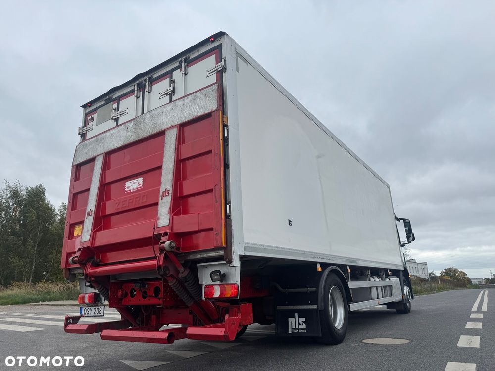 Mercedes-Benz ACTROS ANTOS - 16