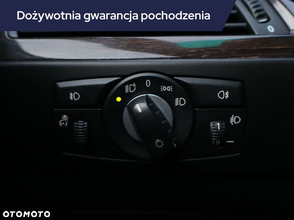BMW Seria 5 - 25