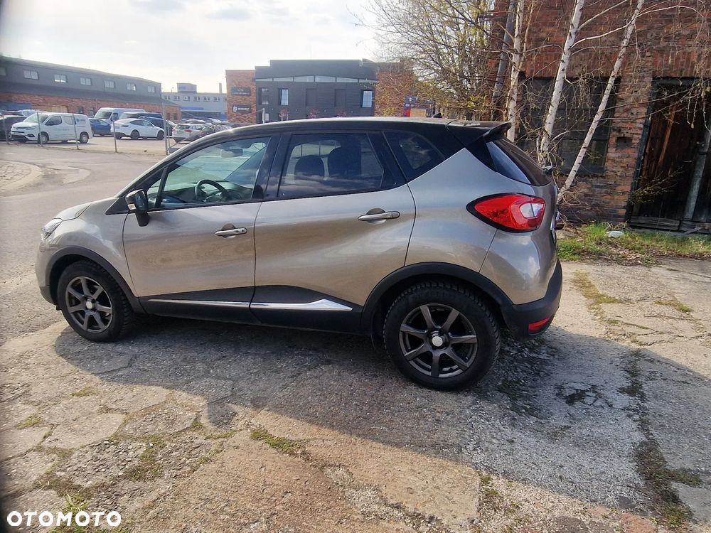 Renault Captur - 4
