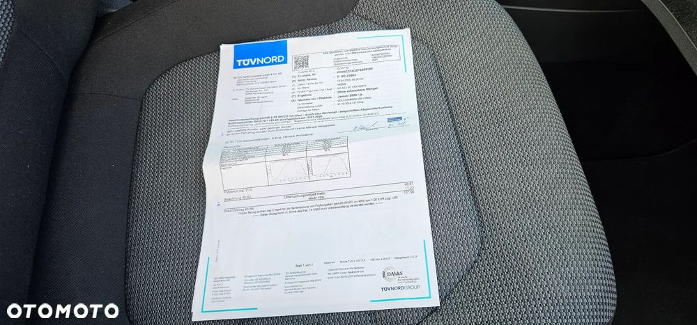 Volkswagen Passat 1.4 TSI DSG BlueMotion Technology Trendline - 34