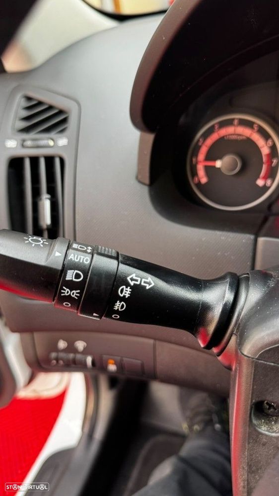Kia Ceed S Coupé 1.4 CVVT EX ISG - 13