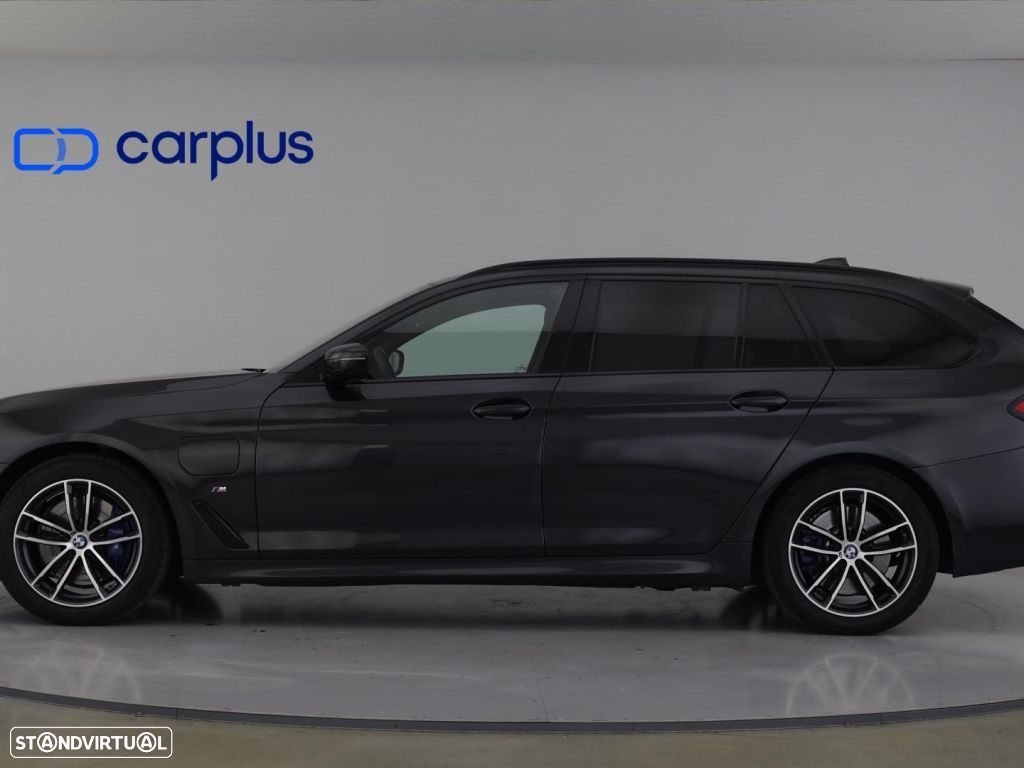 BMW 520 e Pack M - 4
