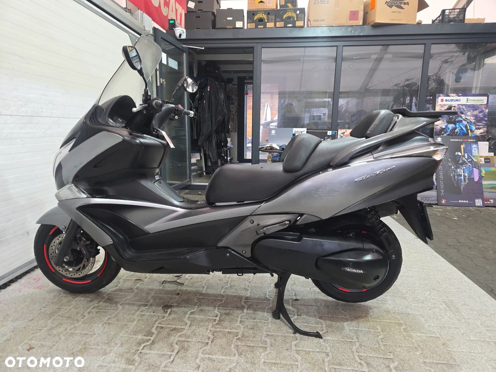 Honda Silver Wing - 21