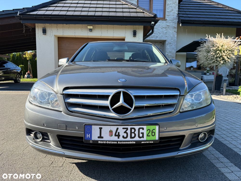 Mercedes-Benz Klasa C 180 CGI Automatik BlueEFFICIENCY Elegance - 5