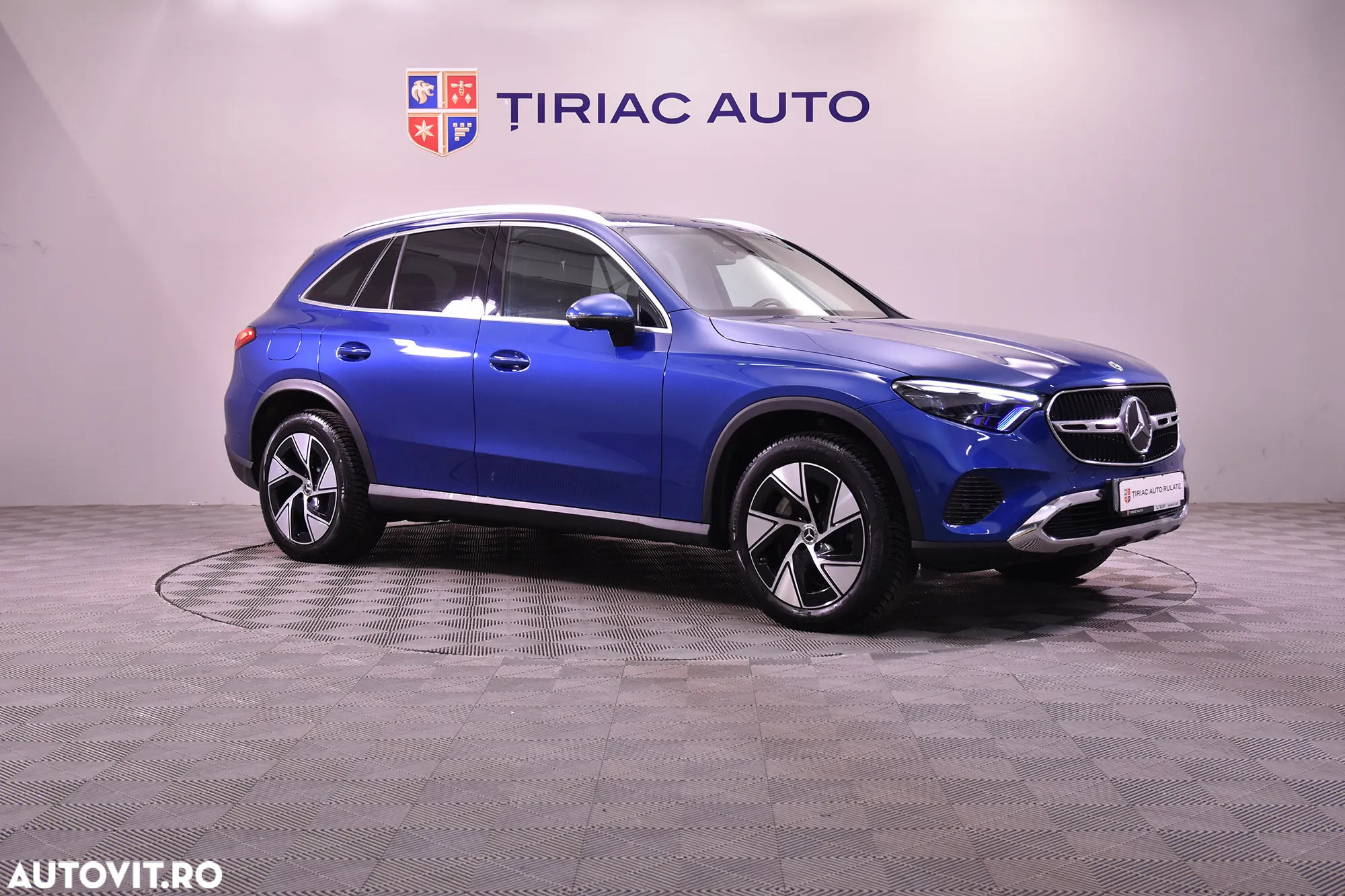 Mercedes-Benz GLC 300 e 4MATIC - 7