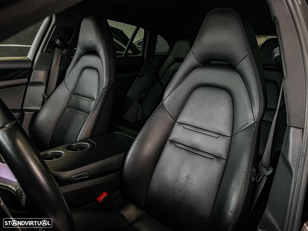 Porsche Panamera Sport Turismo 4 E-Hybrid Platinum Edition PDLS - 19