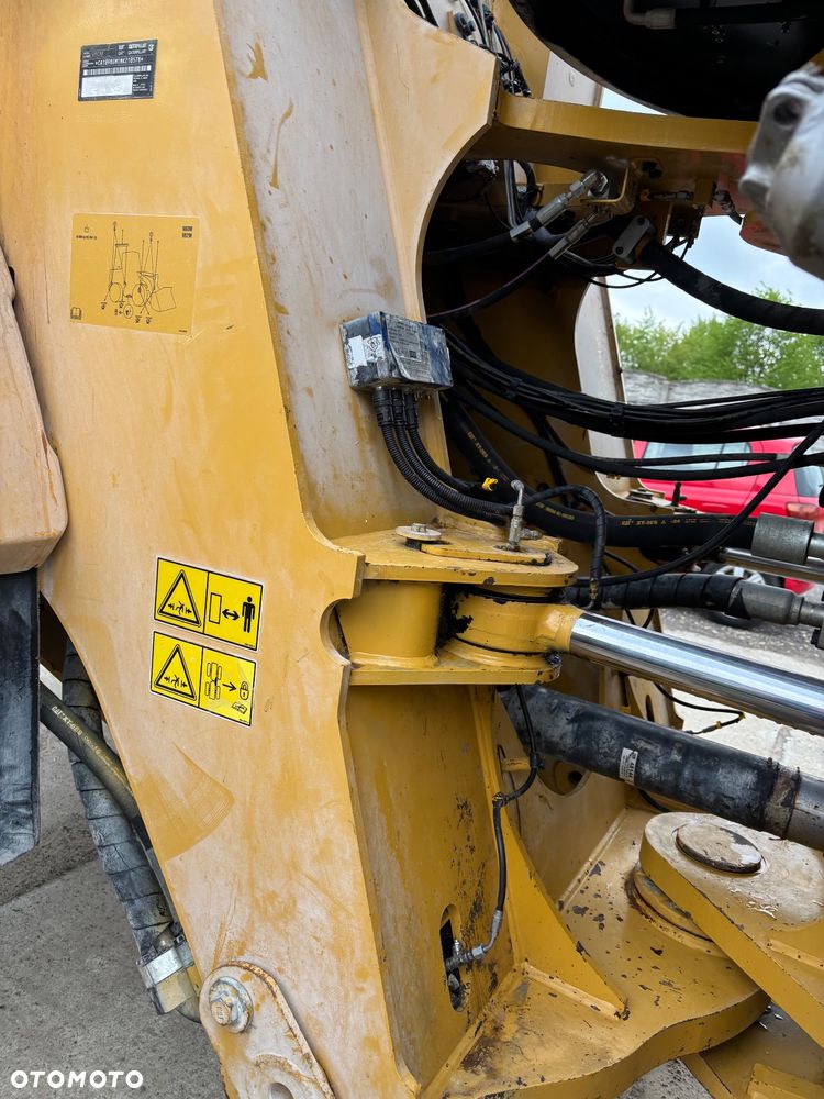 Caterpillar CAT 980M rok 2018 waga 30ton , łyżka 6m3 - 13