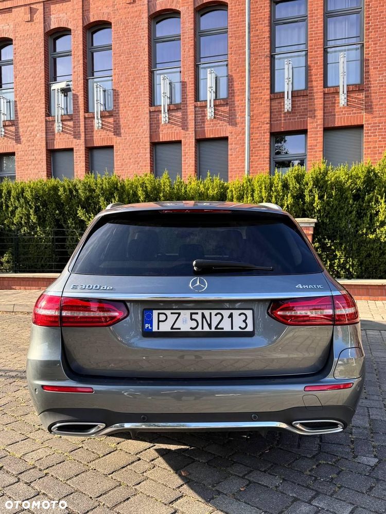 Mercedes-Benz Klasa E - 11