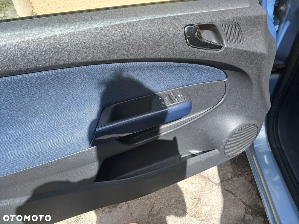Opel Corsa - 17