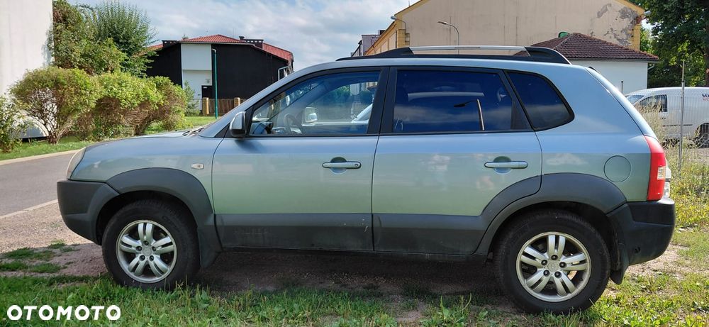 Hyundai Tucson 2.0 Comfort 2WD - 8
