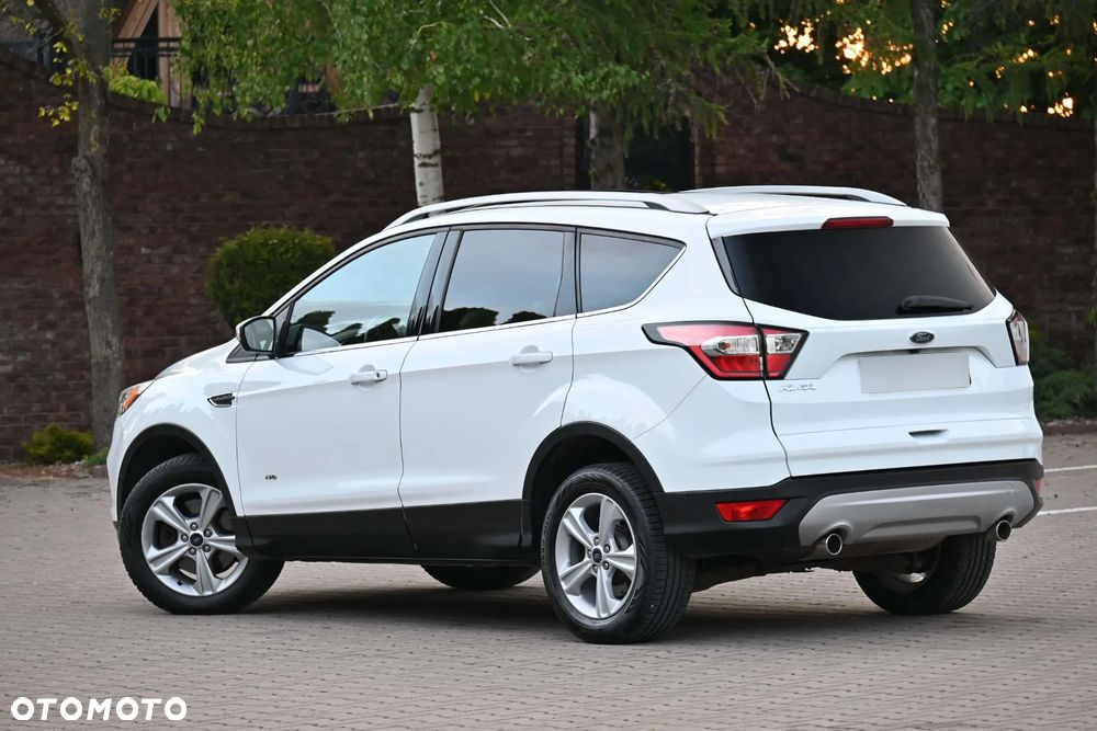 Ford Kuga 2.0 TDCi AWD Titanium - 21