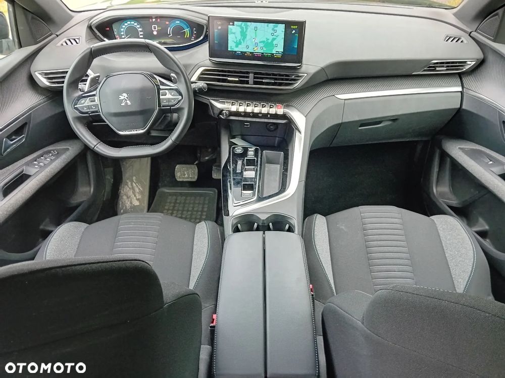 Peugeot 3008 - 16