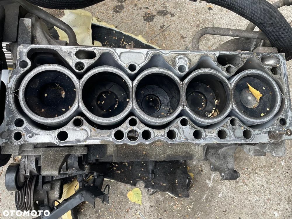 dol silnika silnik blok tloki wal korbowy volvo xc60 v60 s60 v40 2.0 d3 d4 d5204t3 - 2