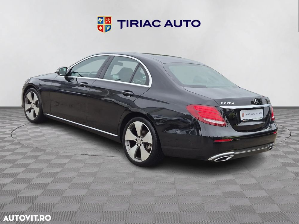 Mercedes-Benz E 220 d 4Matic 9G-TRONIC Avantgarde - 3