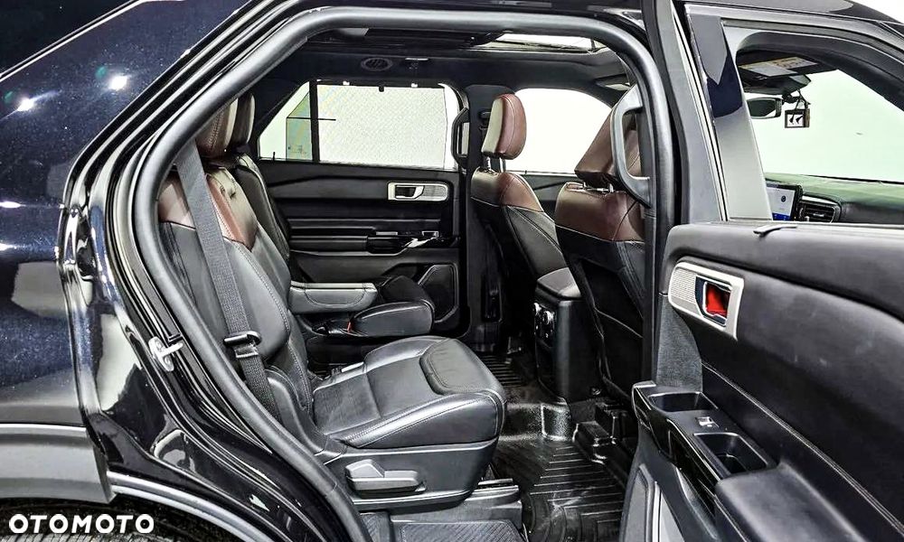 Ford Explorer 3.0 EcoBoost PHEV 4WD Platinum - 12